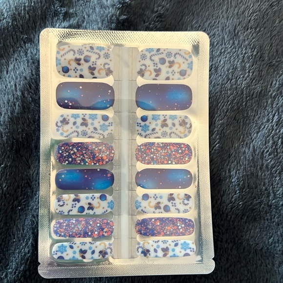 Nails Wrap Self Adhesive Nails Decal Strip - Picture 1 of 3